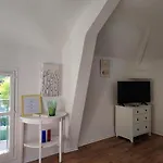 Alexandra 3*