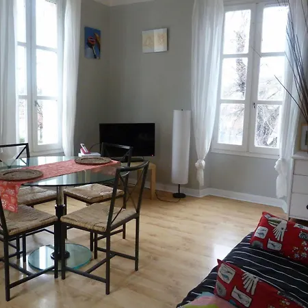 Alexandra Apartmanhotel 3*