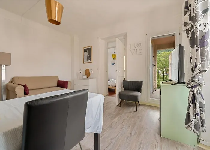 Alexandra Aparthotel