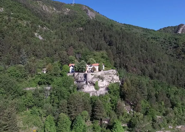 Alexandra Aparthotel 3*